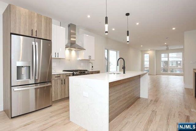 248 Morningside Avenue, Cliffside Park, NJ 07010
