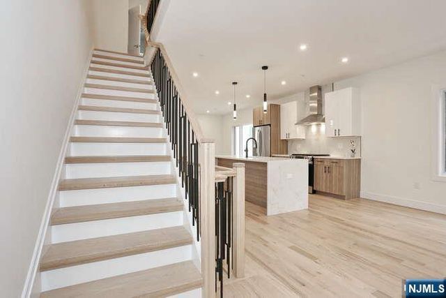248 Morningside Avenue, Cliffside Park, NJ 07010