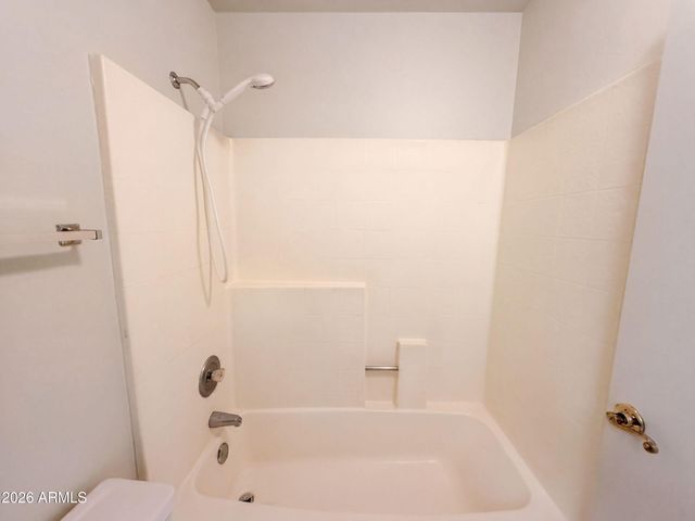 6018 W MESCAL Street, Glendale, AZ 85304