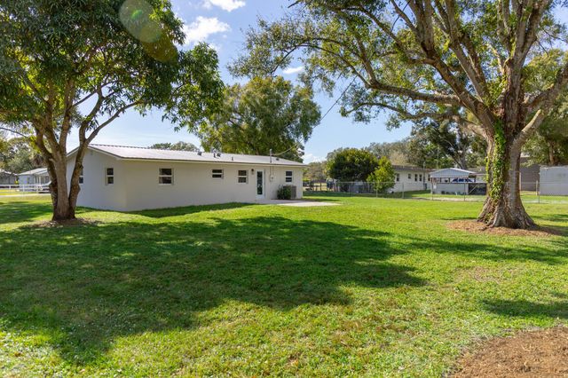 1008 SW 10th Street, Okeechobee, FL 34974