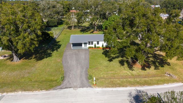 1008 SW 10th Street, Okeechobee, FL 34974
