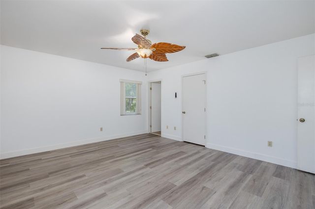 9947 GROVE DRIVE, New Port Richey, FL 34654