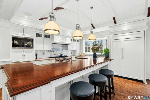 12 Sunset Road, Darien, CT 06820