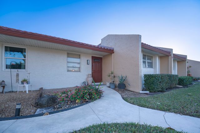 438 Lake Carol Drive, West Palm Beach, FL 33411