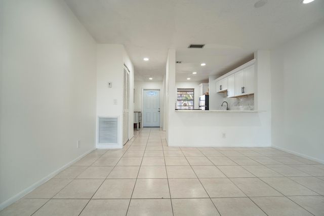 438 Lake Carol Drive, West Palm Beach, FL 33411