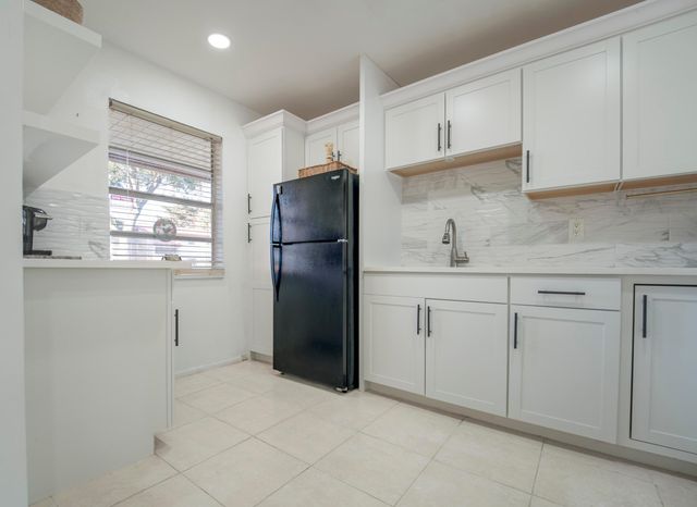 438 Lake Carol Drive, West Palm Beach, FL 33411