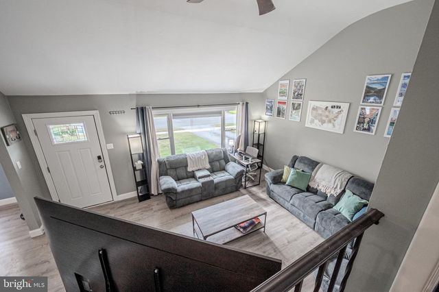 607 ILSE DR, Newark, DE 19713