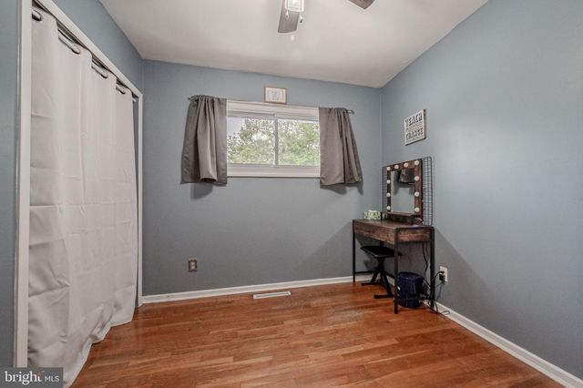 607 ILSE DR, Newark, DE 19713