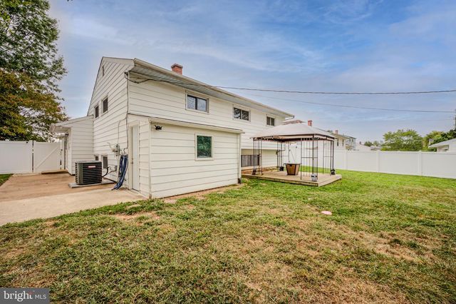 607 ILSE DR, Newark, DE 19713