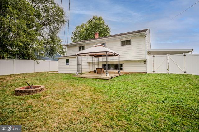 607 ILSE DR, Newark, DE 19713