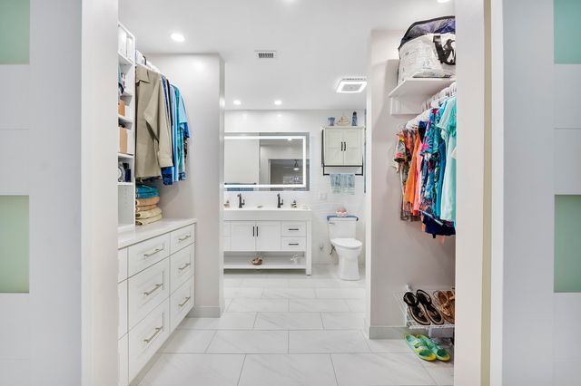 6517 Bay Club Drive 4, Fort Lauderdale, FL 33308