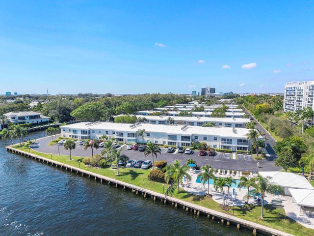 6517 Bay Club Drive 4, Fort Lauderdale, FL 33308