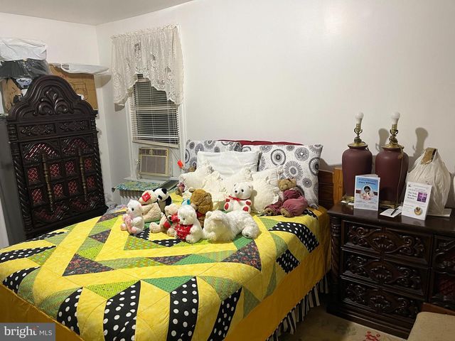 764 PARK RD NW, Washington, DC 20010