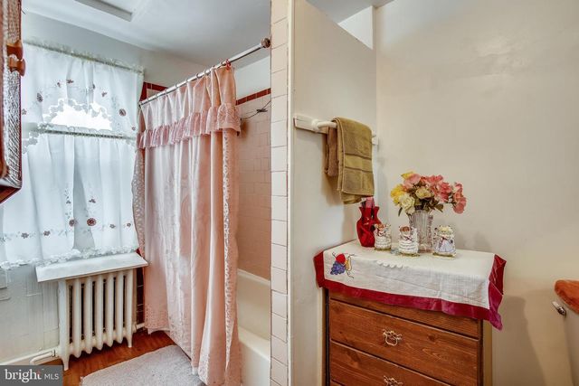 764 PARK RD NW, Washington, DC 20010