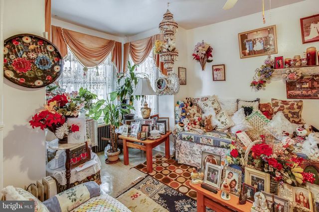 764 PARK RD NW, Washington, DC 20010