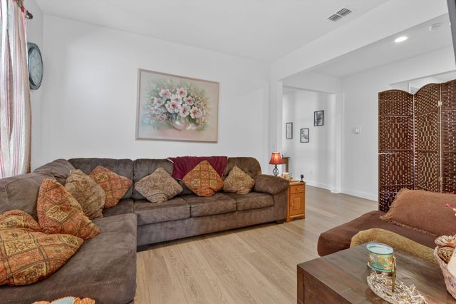 6350 NW Sweetwood Drive, Port St. Lucie, Port St Lucie, FL 34987