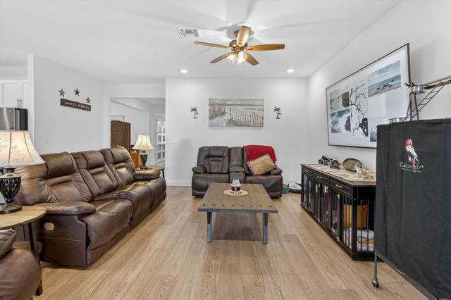 6350 NW Sweetwood Drive, Port St. Lucie, Port St Lucie, FL 34987