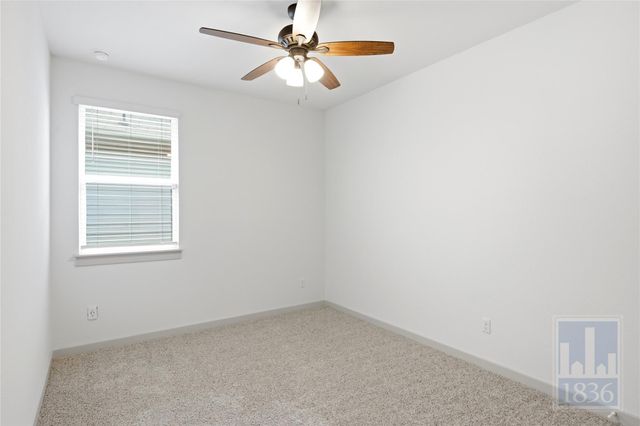 216 Big Cypress Bayou RD, Hutto, TX 78634