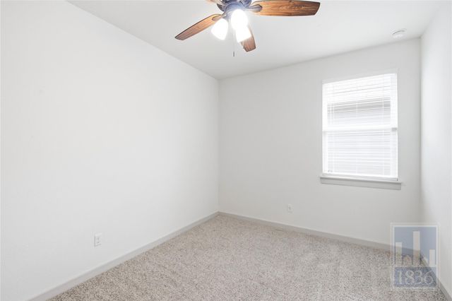 216 Big Cypress Bayou RD, Hutto, TX 78634