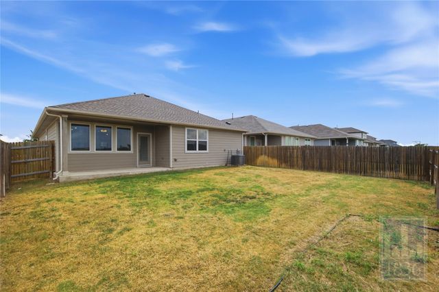 216 Big Cypress Bayou RD, Hutto, TX 78634