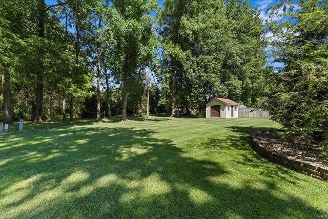 53097 Old Farm Road, Elkhart, IN 46514