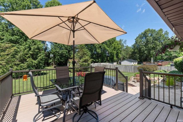 53097 Old Farm Road, Elkhart, IN 46514