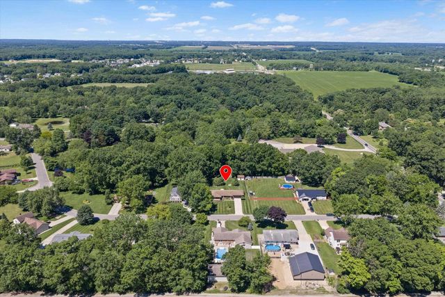 53097 Old Farm Road, Elkhart, IN 46514