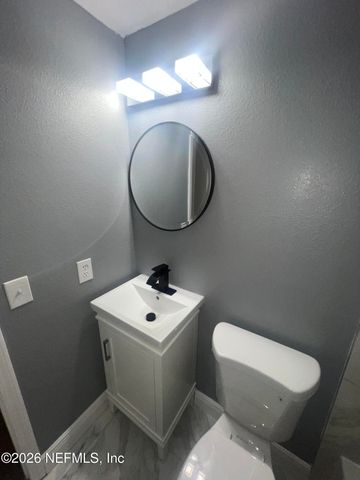 5238 MONCRIEF Road W, Jacksonville, FL 32209