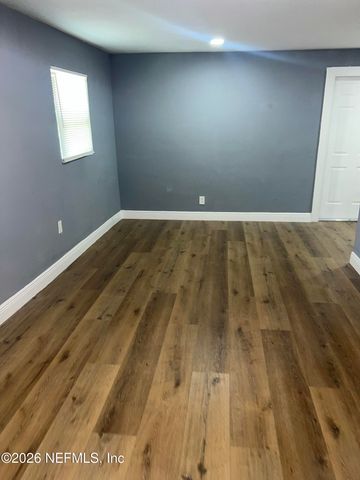 5238 MONCRIEF Road W, Jacksonville, FL 32209