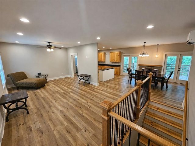 330 Glenridge Drive, Cleveland, GA 30528