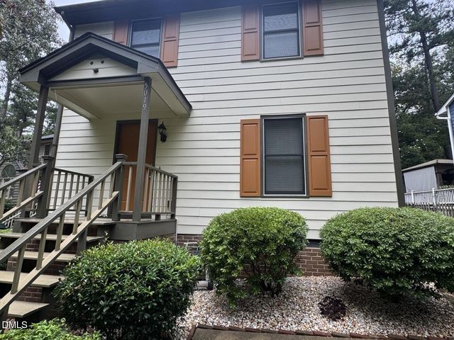 5019 Simmons Branch Trail, Raleigh, NC 27606