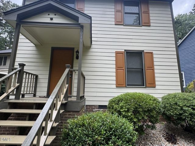 5019 Simmons Branch Trail, Raleigh, NC 27606