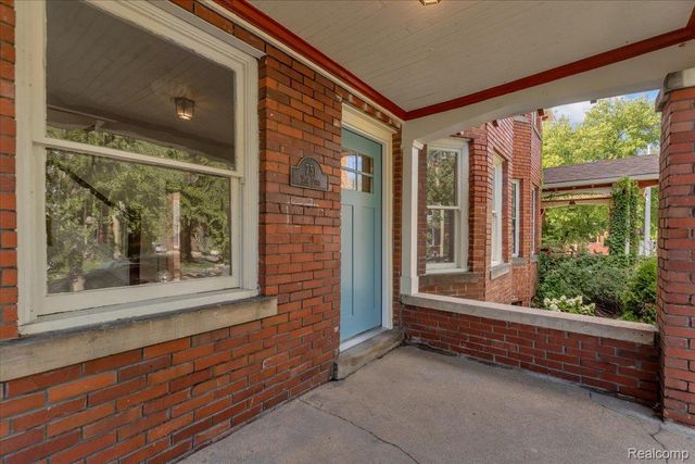 751 Van Dyke Street, Detroit, MI 48214