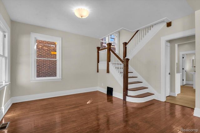 751 Van Dyke Street, Detroit, MI 48214