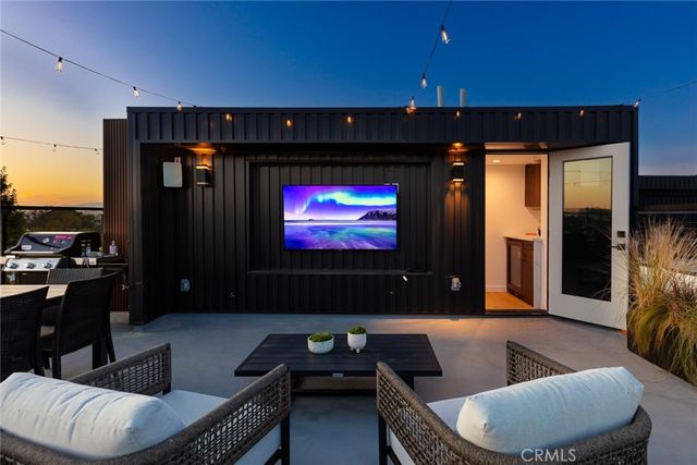 3975 Frances Avenue, West Los Angeles, CA 90066