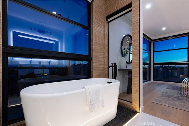 3975 Frances Avenue, West Los Angeles, CA 90066