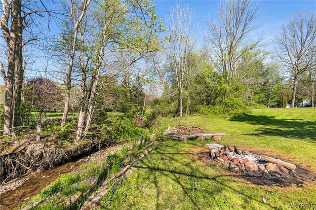 9534 Boston State Road, Boston, NY 14025