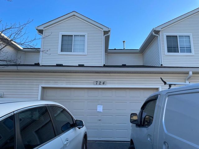 724 COUNTY LINE Road 724, Aurora, IL 60502