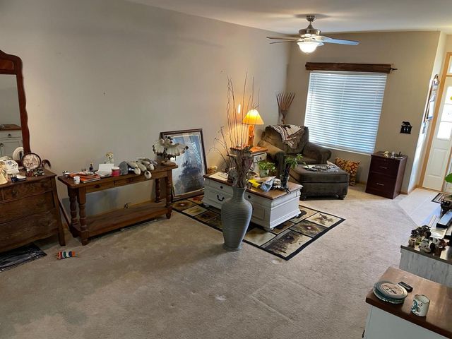 724 COUNTY LINE Road 724, Aurora, IL 60502