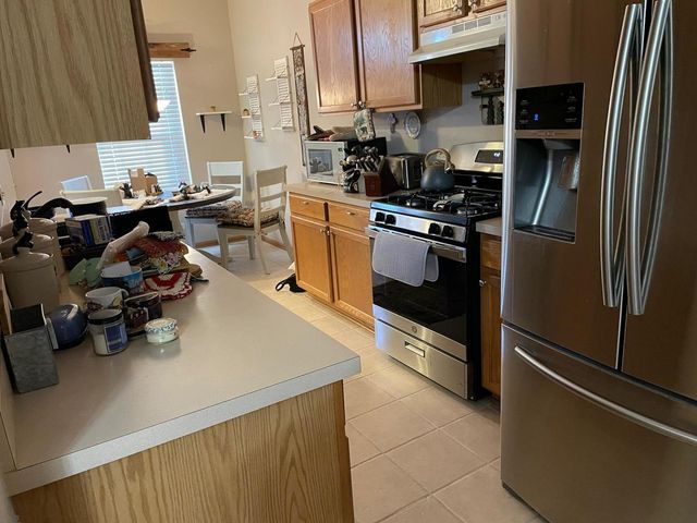 724 COUNTY LINE Road 724, Aurora, IL 60502