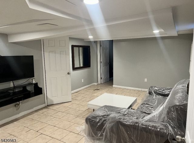 19 Zabriskie Street, Haledon Boro, NJ 07508