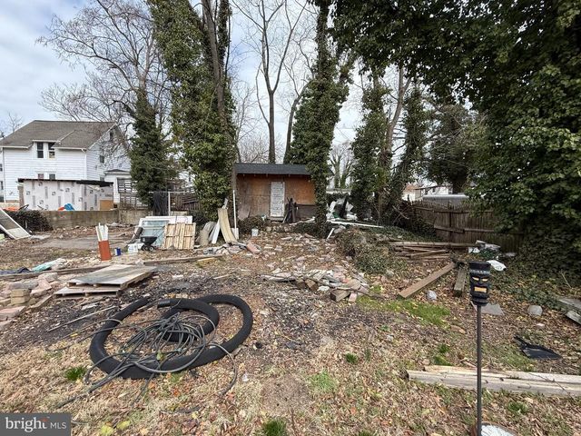 105 HAMPTON ST, Bridgeton, NJ 08302