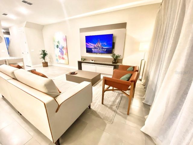 8004 FORMOSA VALLEY PLACE, Kissimmee, FL 34747