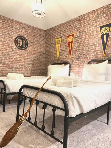 8004 FORMOSA VALLEY PLACE, Kissimmee, FL 34747