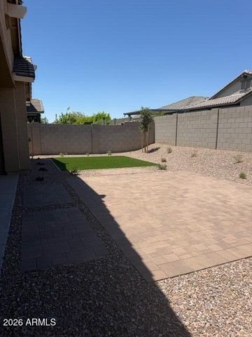 16072 W CHARLOTTE Drive, Surprise, AZ 85387