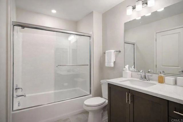 877 Blackstone Drive, San Marcos, CA 92078