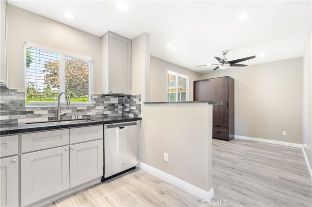 13200 13202 Wentworth Street, Arleta, CA 91331