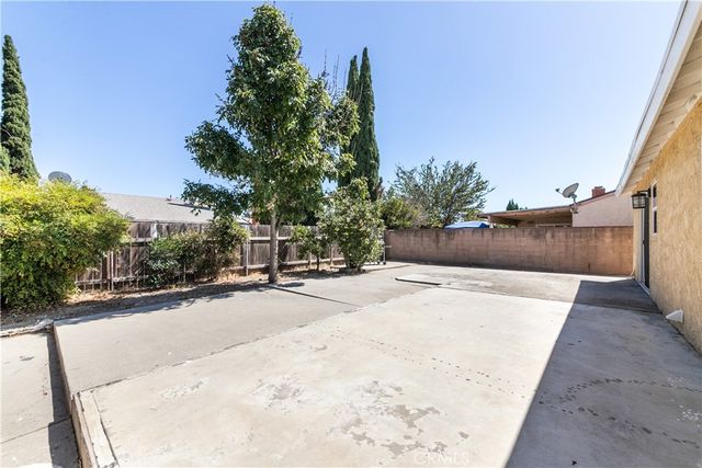 13200 13202 Wentworth Street, Arleta, CA 91331