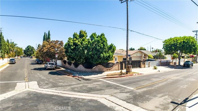 13200 13202 Wentworth Street, Arleta, CA 91331