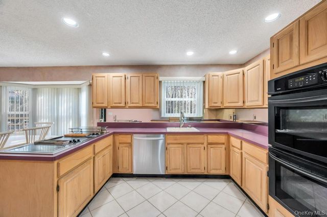 109 Virginia Avenue, Lake Grove, NY 11755